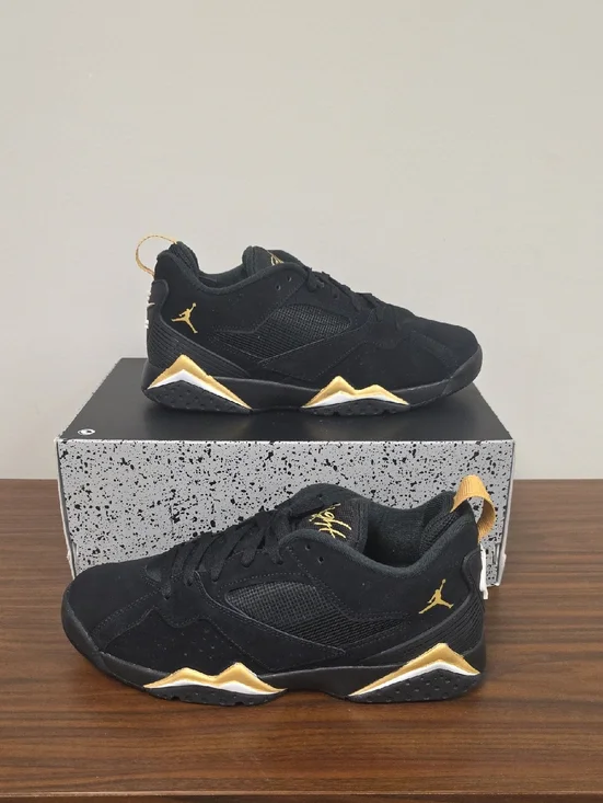 Jordan MVP 92 Black/Metallic Gold Men's 10 HQ3950-007 New